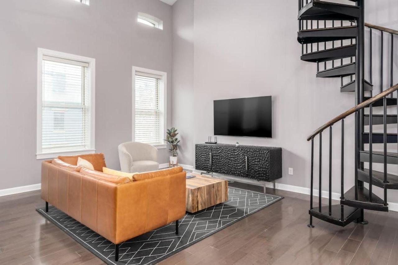 Soaring 2-Bedroom Parkside Loft Walkable To It All Цинциннаті Екстер'єр фото