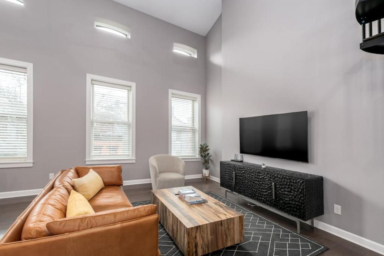Soaring 2-Bedroom Parkside Loft Walkable To It All Цинциннаті Екстер'єр фото